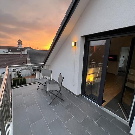 Charmantes Studio-Apartment Im Herzen Von Neureut - Fussbodenheizung, Regendusche, Waschmaschine, Stellplatz كارلسروه المظهر الخارجي الصورة